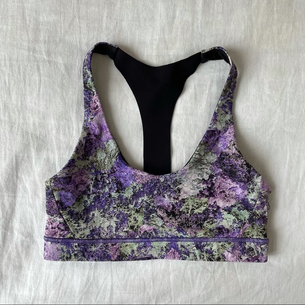 Bundle of 3 Lululemon sports bras- Size 6